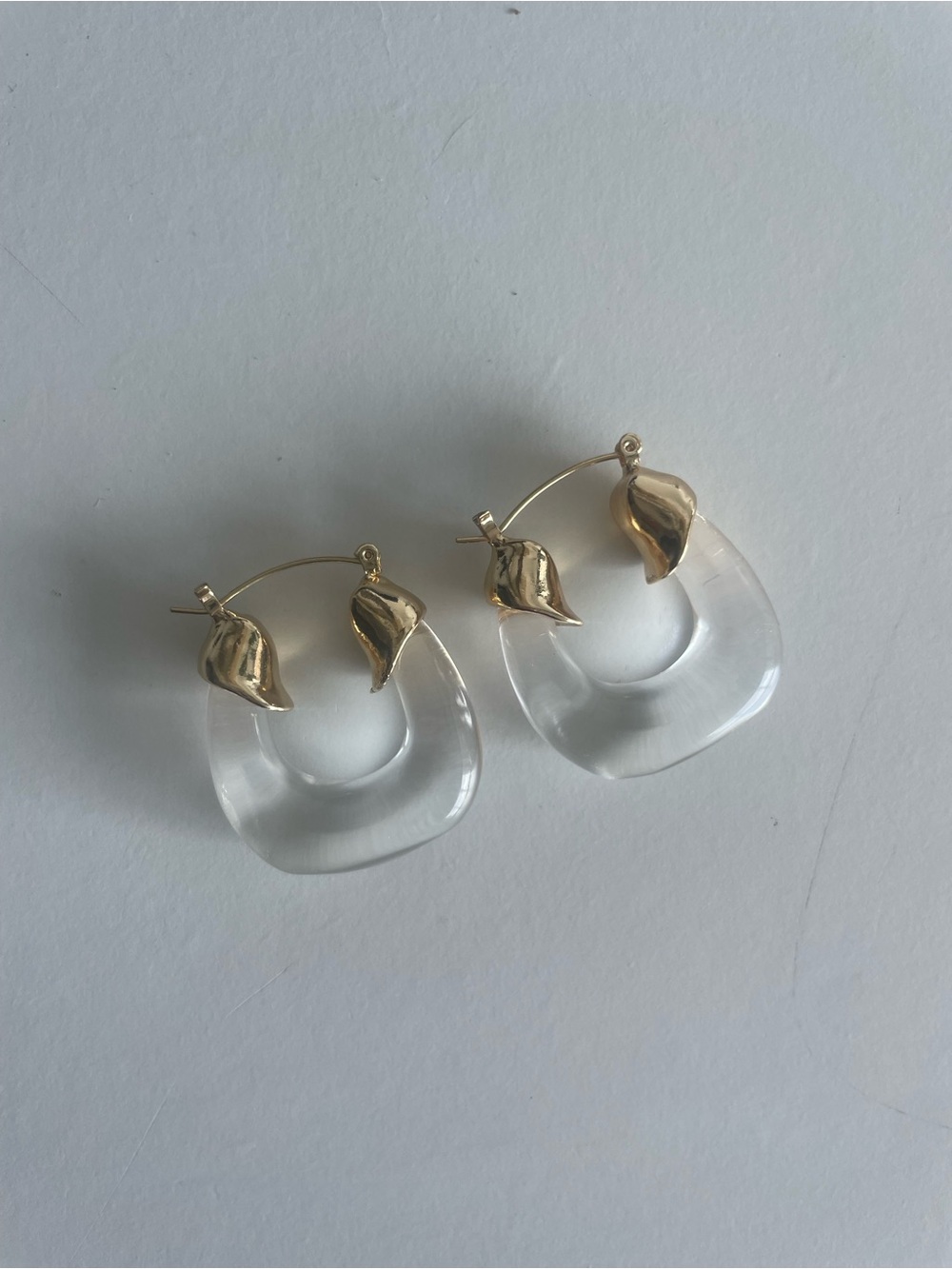 Source Unknown Gold Leaf & Clear Hoop Earrings